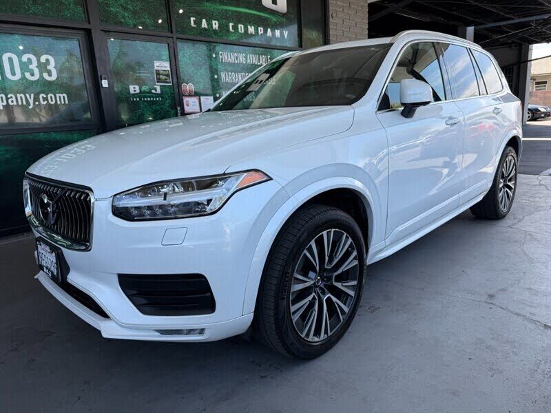 2020 VOLVO XC90