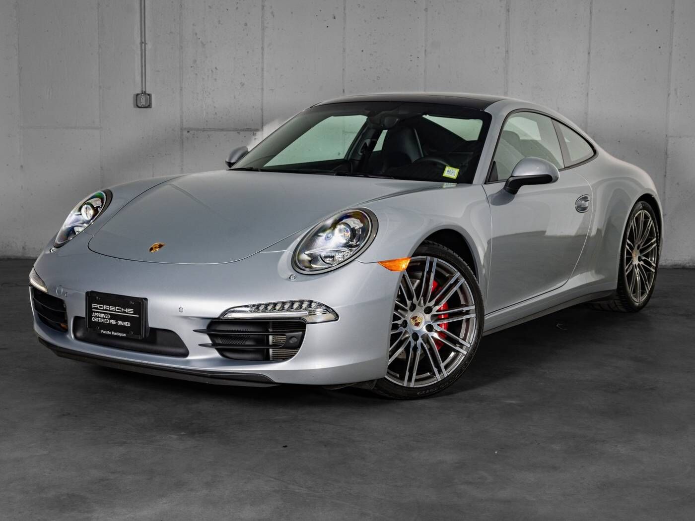 2015 PORSCHE 911