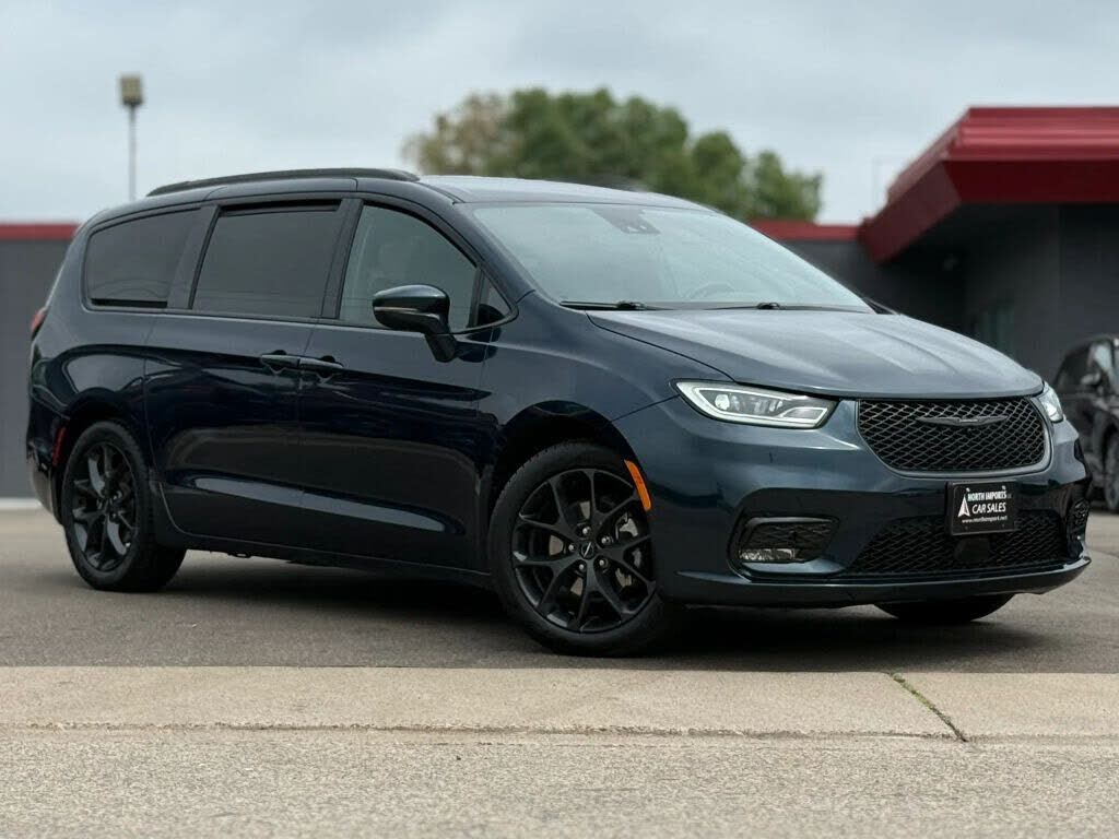 2021 CHRYSLER Pacifica