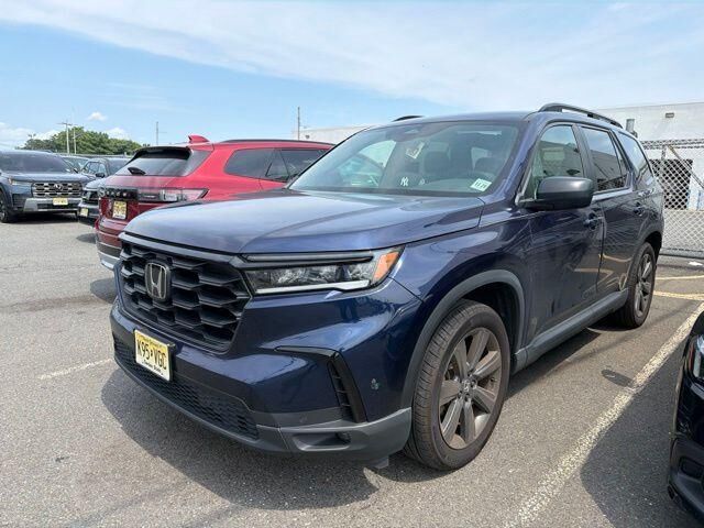 2025 HONDA Pilot