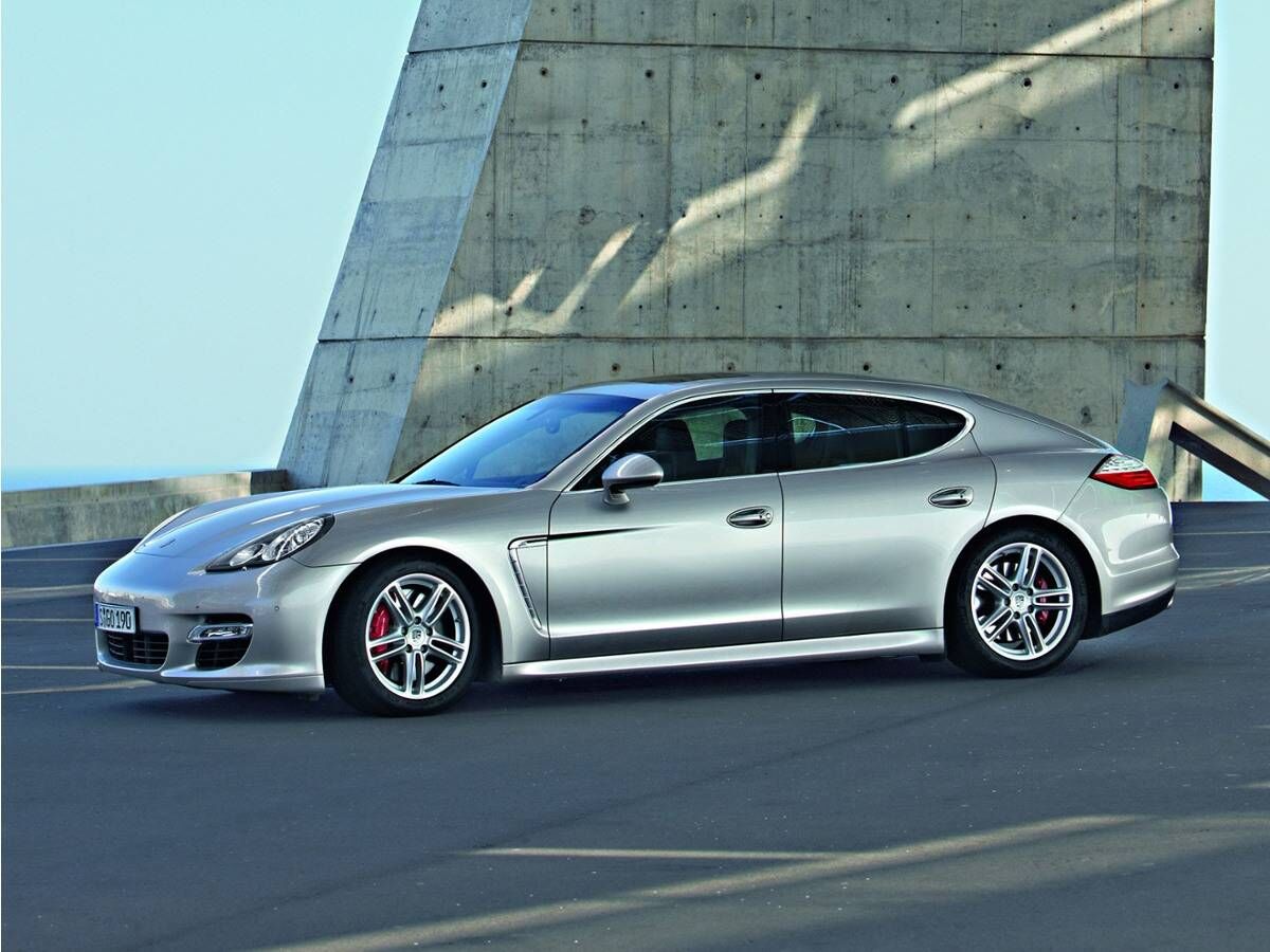 2012 PORSCHE Panamera