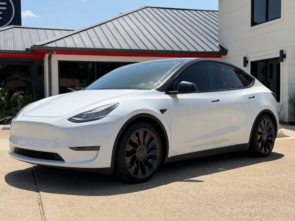 2020 TESLA Model Y