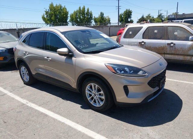 2020 FORD Escape