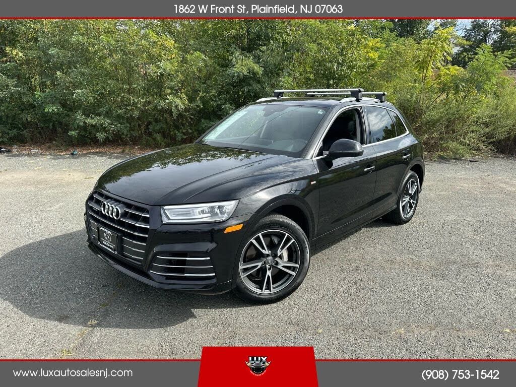 2020 AUDI Q5 e