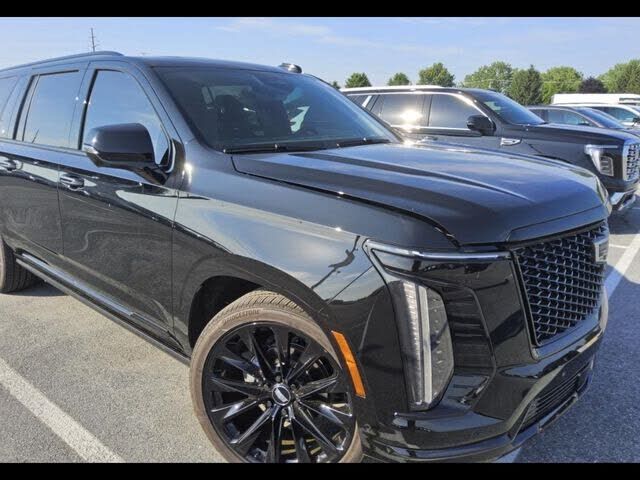 2025 CADILLAC Escalade ESV