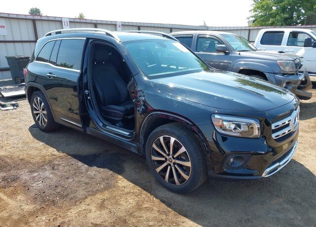2021 MERCEDES-BENZ GLB-Class