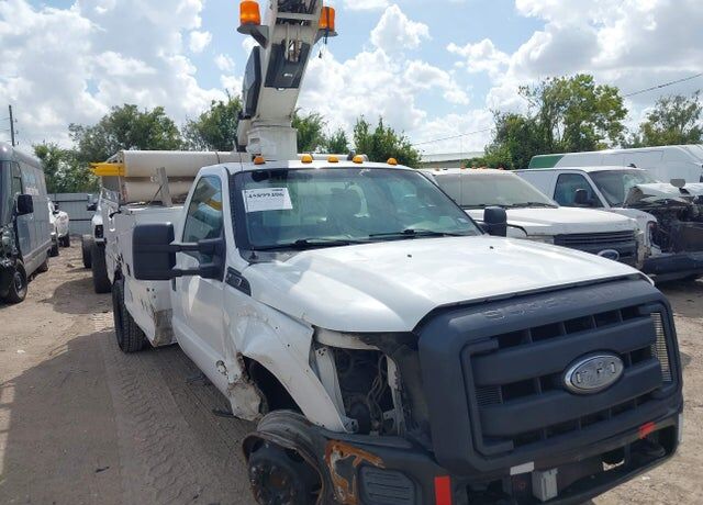 2013 FORD F-450