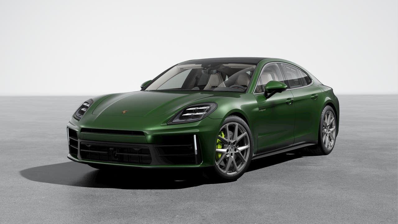 2025 PORSCHE Panamera