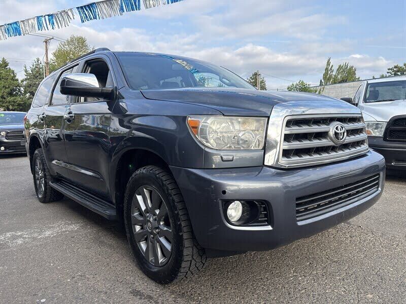 2008 TOYOTA Sequoia