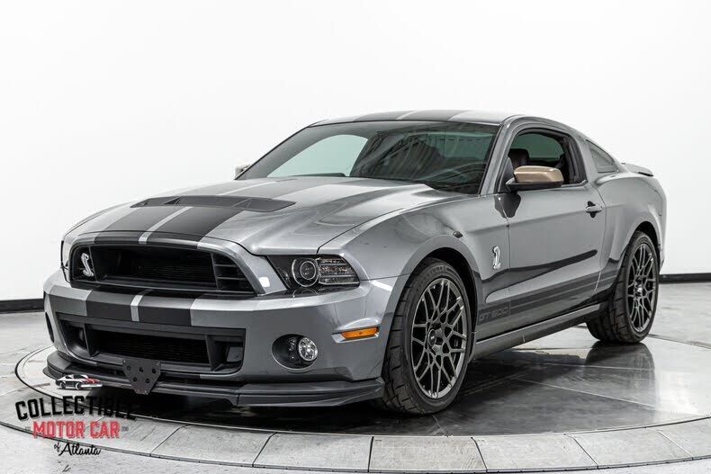2013 FORD Mustang