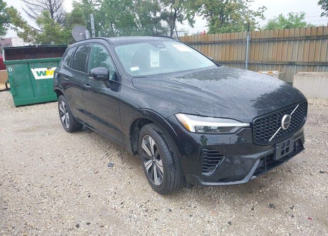 2024 VOLVO XC60