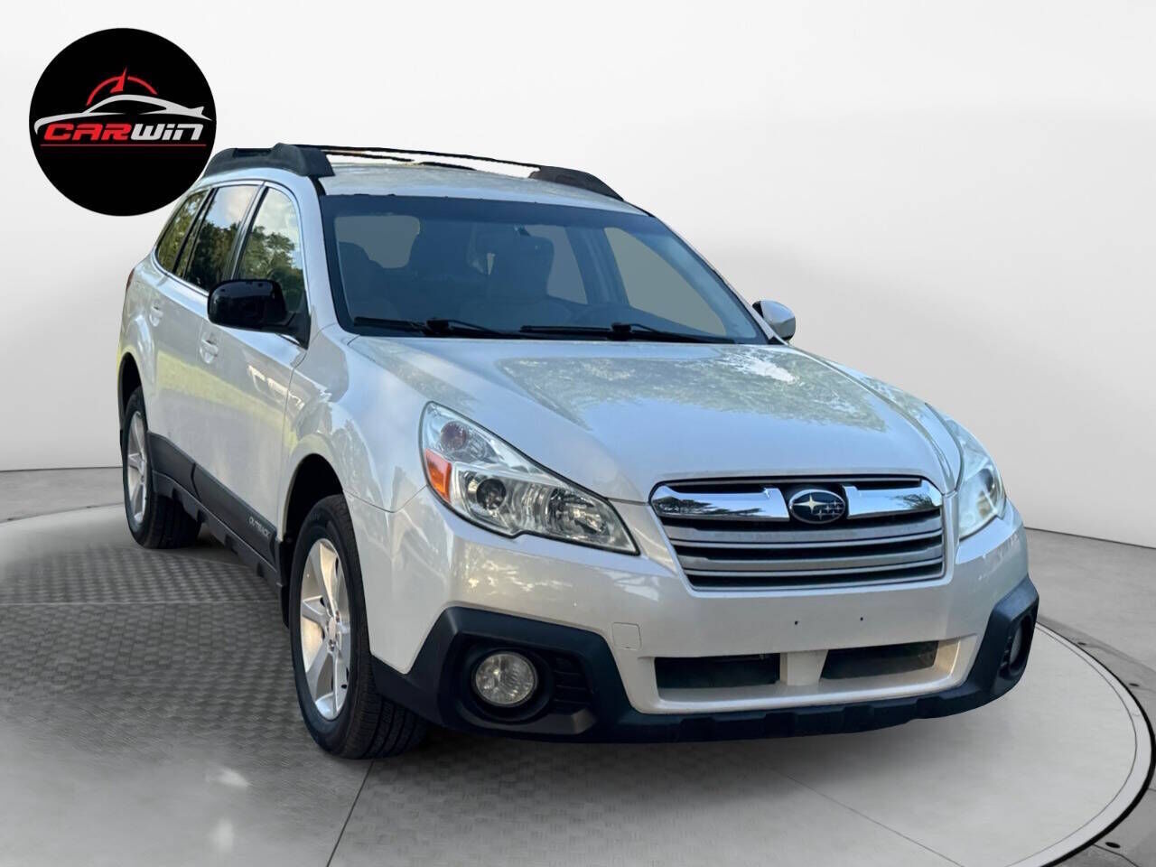 2013 SUBARU Outback