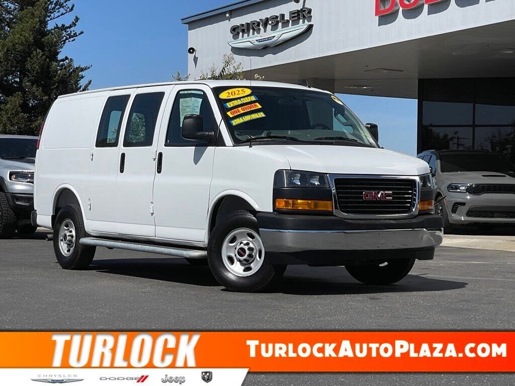 2025 GMC Savana