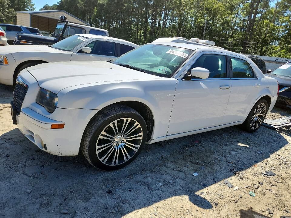 2010 CHRYSLER 300