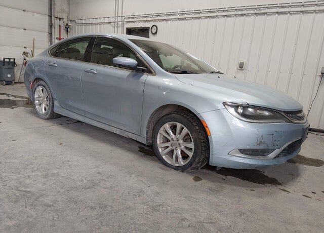 2015 CHRYSLER 200