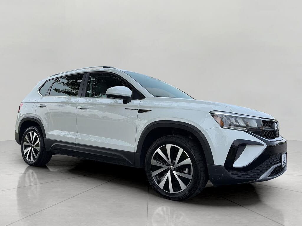 2022 VOLKSWAGEN Taos