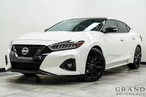 2023 NISSAN Maxima