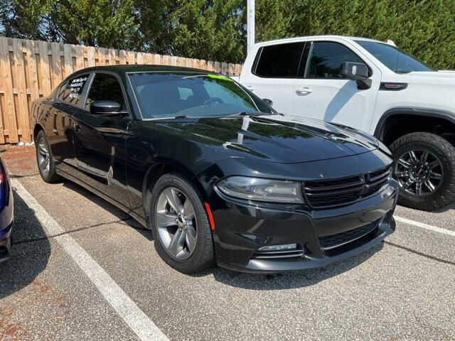 2016 DODGE Charger