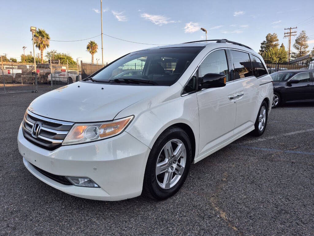 2012 HONDA Odyssey