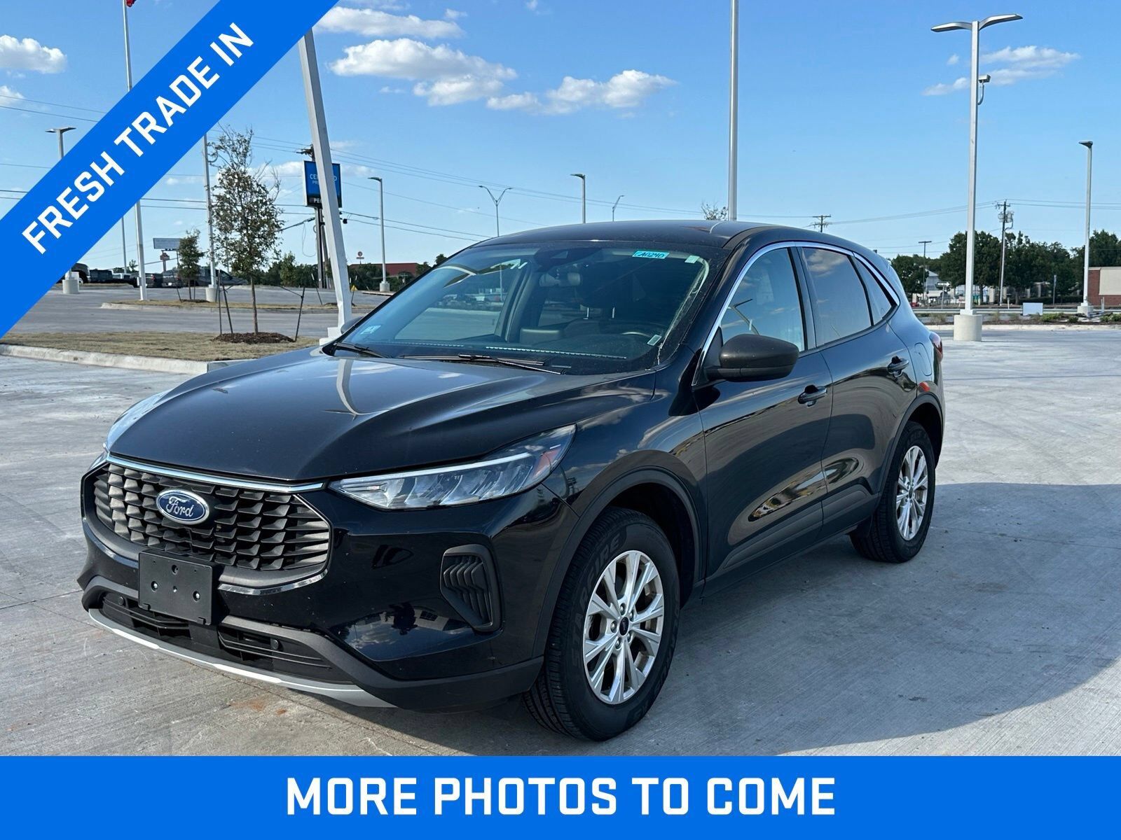 2024 FORD Escape