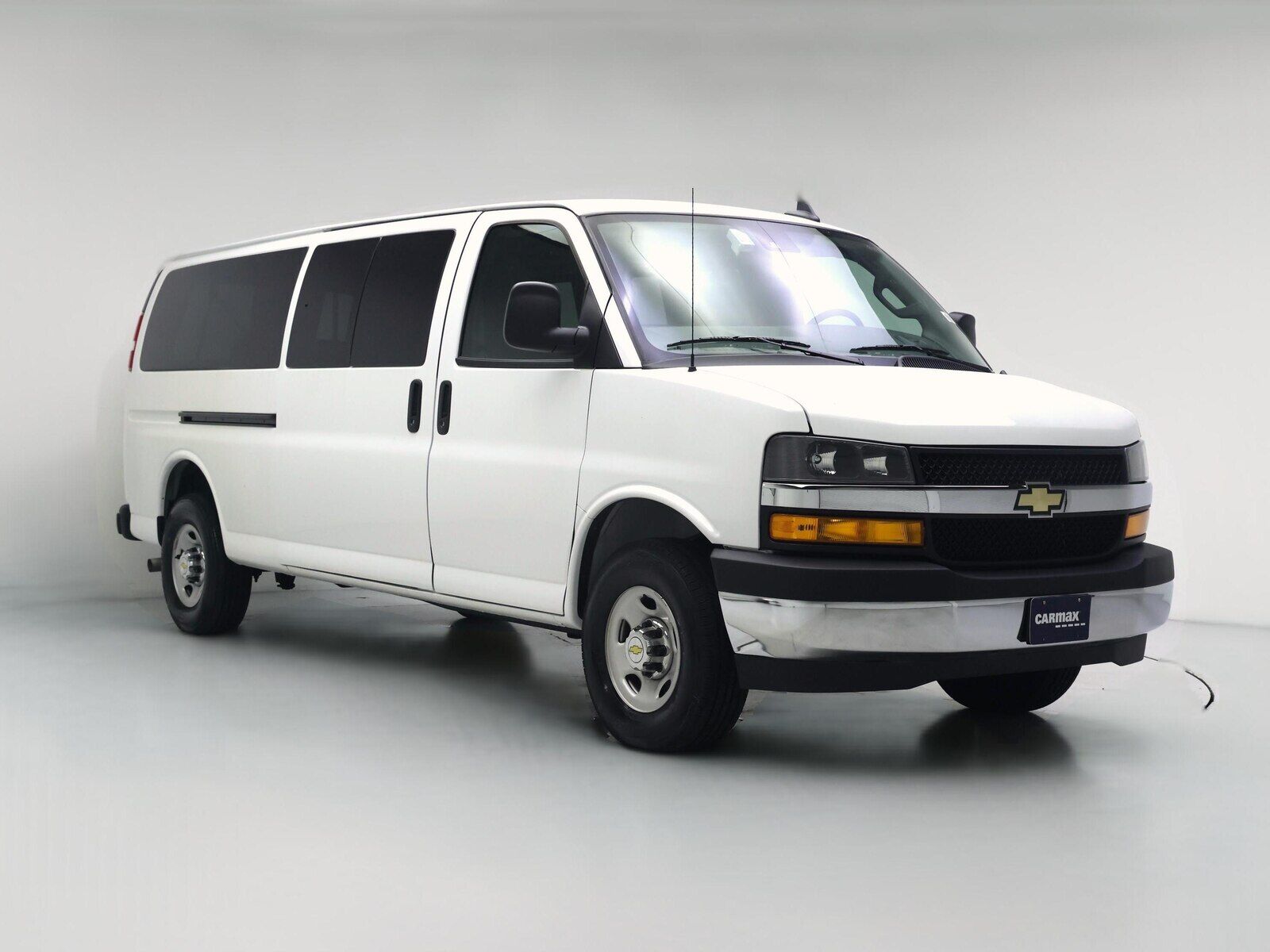 2024 CHEVROLET Express