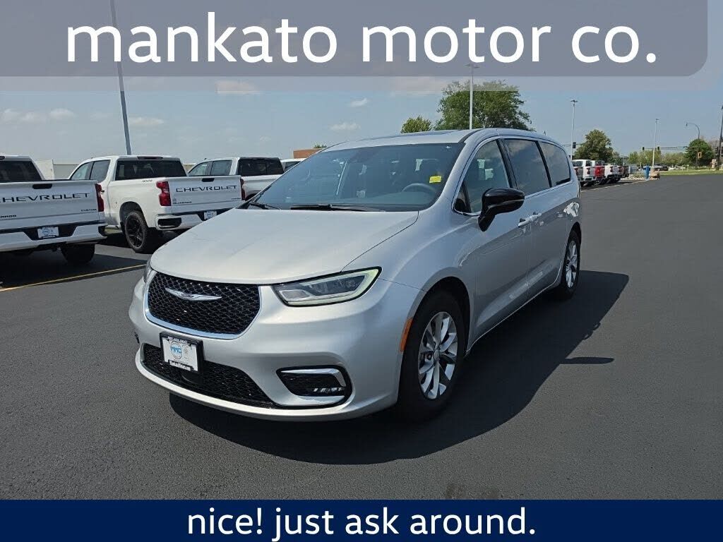 2026 CHRYSLER Pacifica