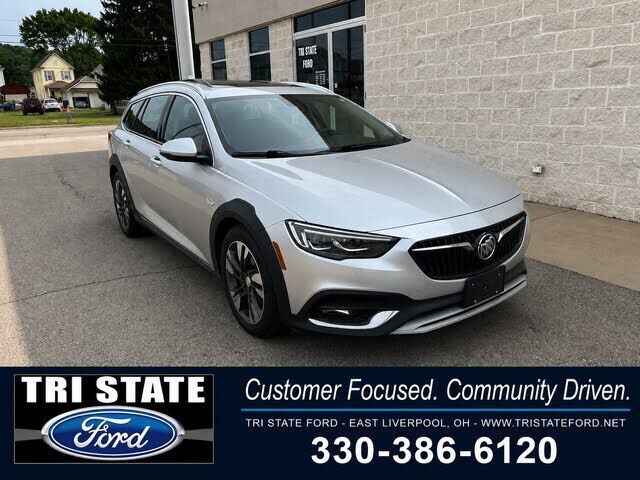 2018 BUICK Regal TourX