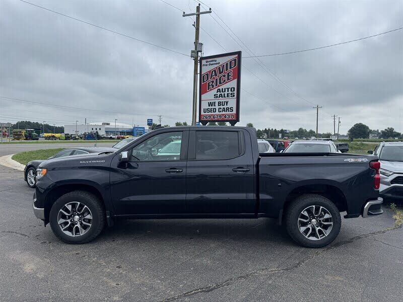 2023 CHEVROLET Silverado