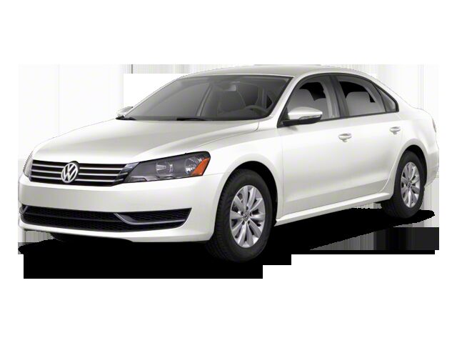 2012 VOLKSWAGEN Passat