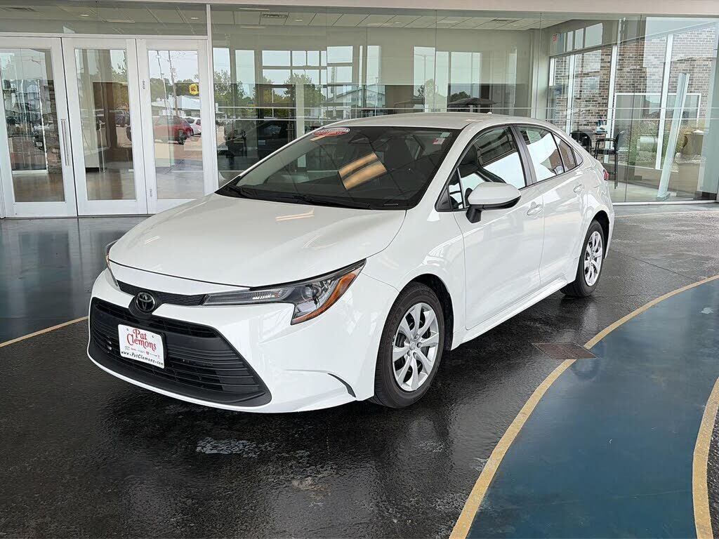 2024 TOYOTA Corolla