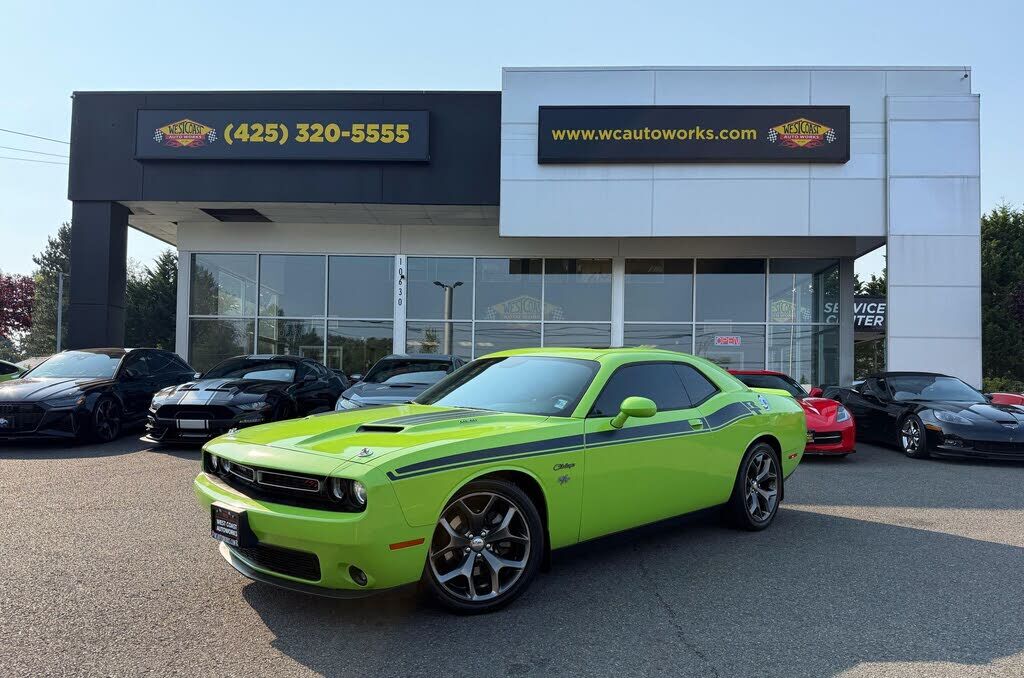 2015 DODGE Challenger