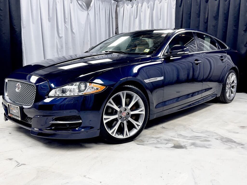 2015 JAGUAR XJ
