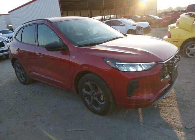 2024 FORD Escape
