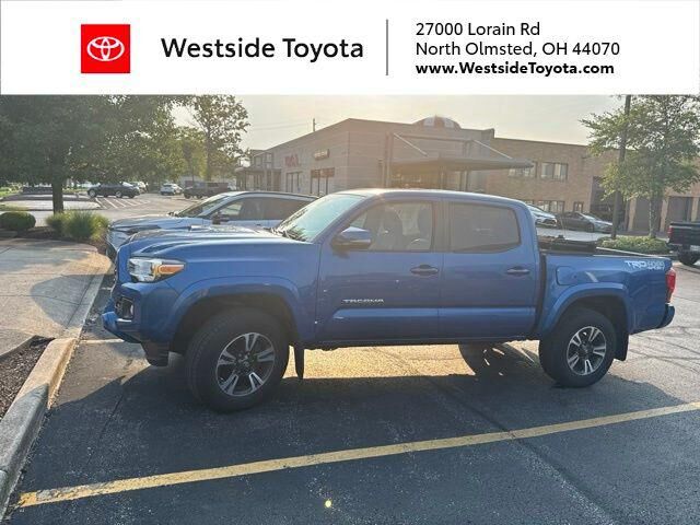 2018 TOYOTA Tacoma