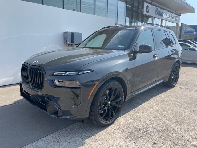 2027 BMW X7