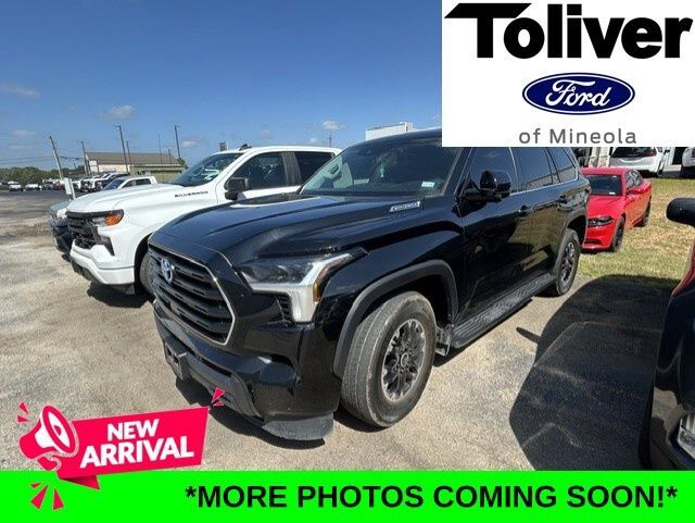 2024 TOYOTA Sequoia