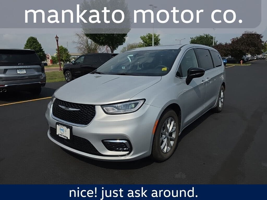 2026 CHRYSLER Pacifica
