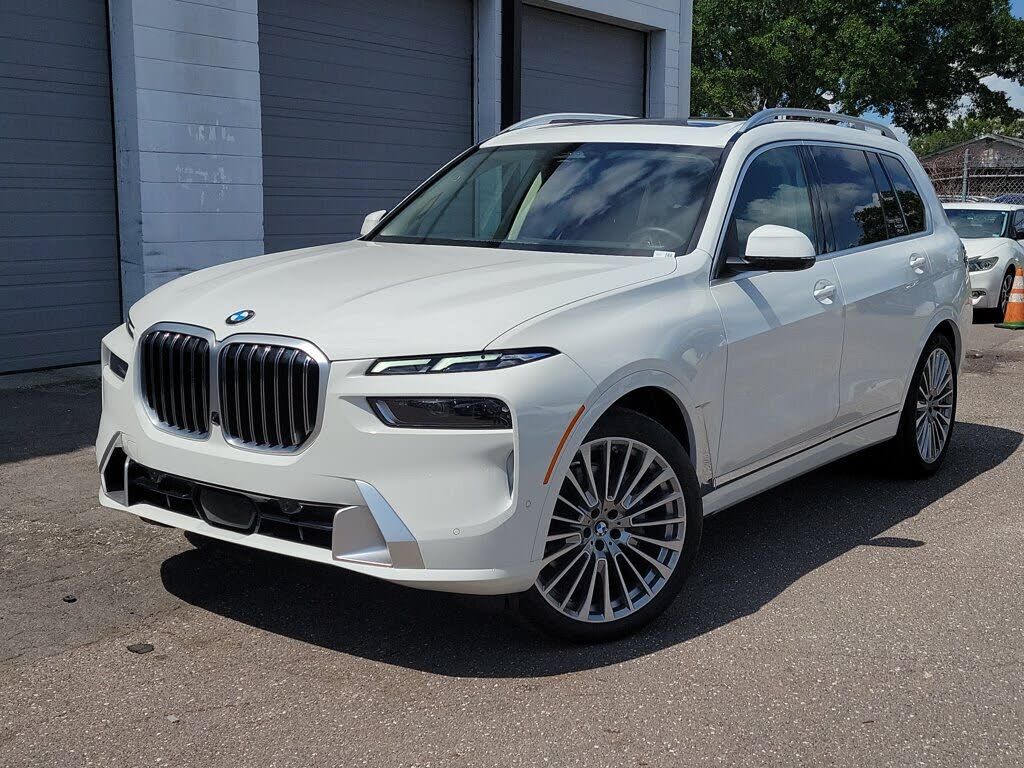2024 BMW X7