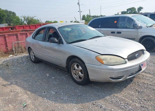 2006 FORD Taurus
