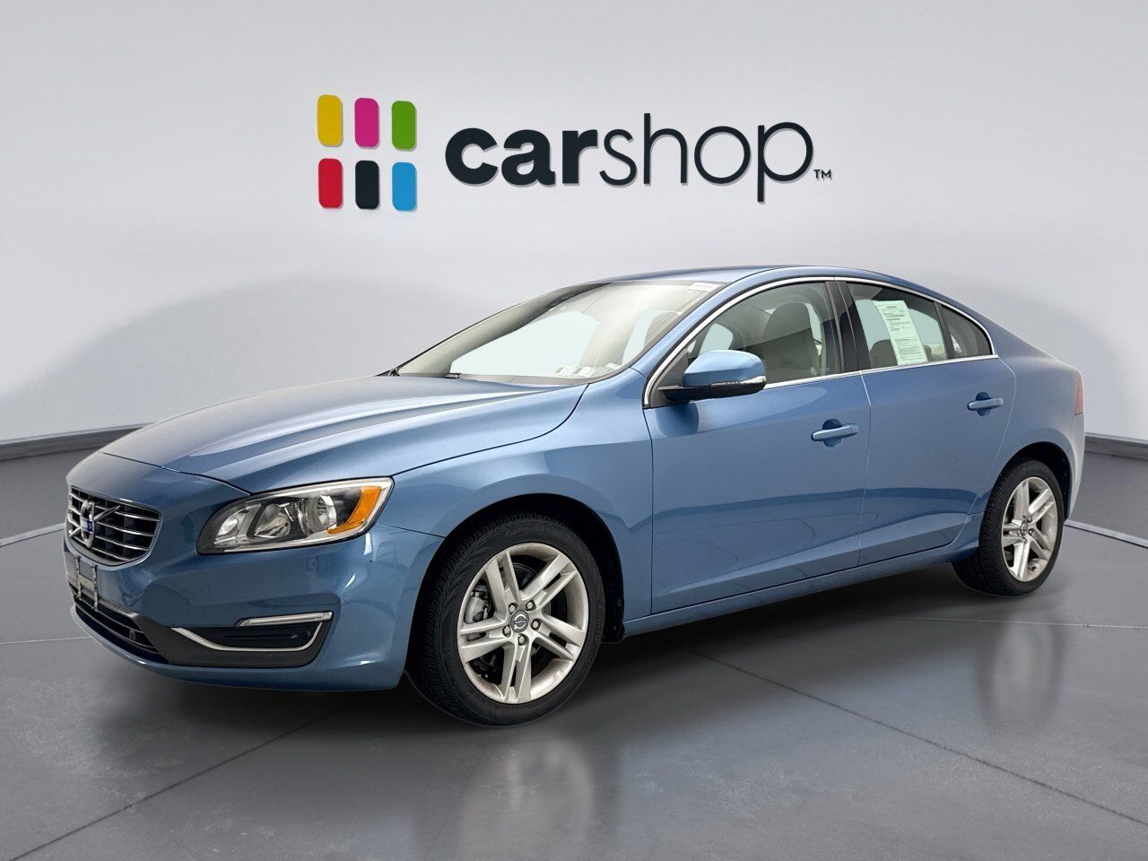 2015 VOLVO S60