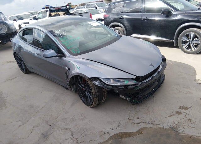 2026 TESLA Model 3