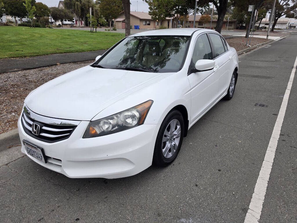 2011 HONDA Accord