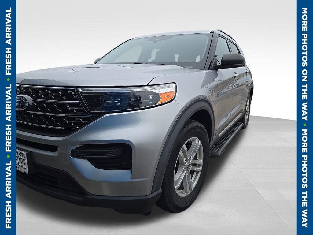 2021 FORD Explorer