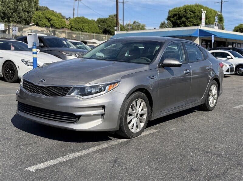 2017 KIA Optima