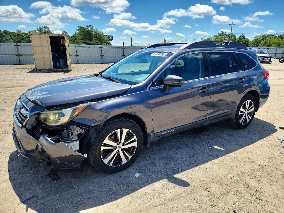 2018 SUBARU Outback