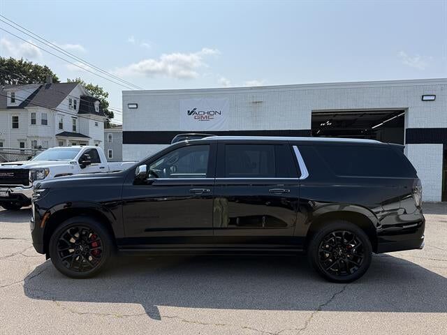 2025 CHEVROLET Suburban