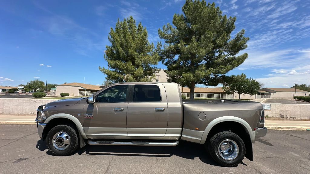 2010 DODGE Ram