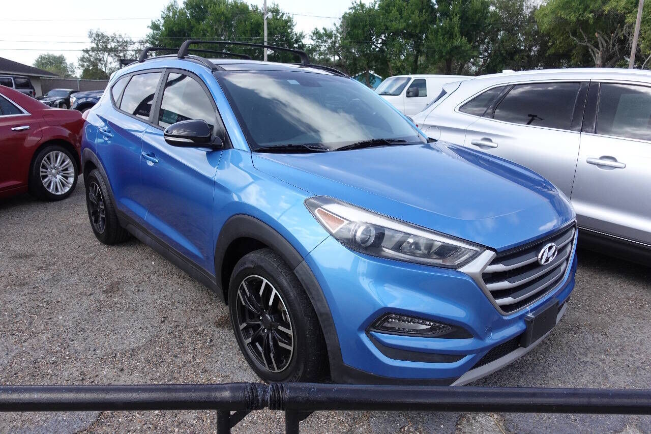 2017 HYUNDAI Tucson