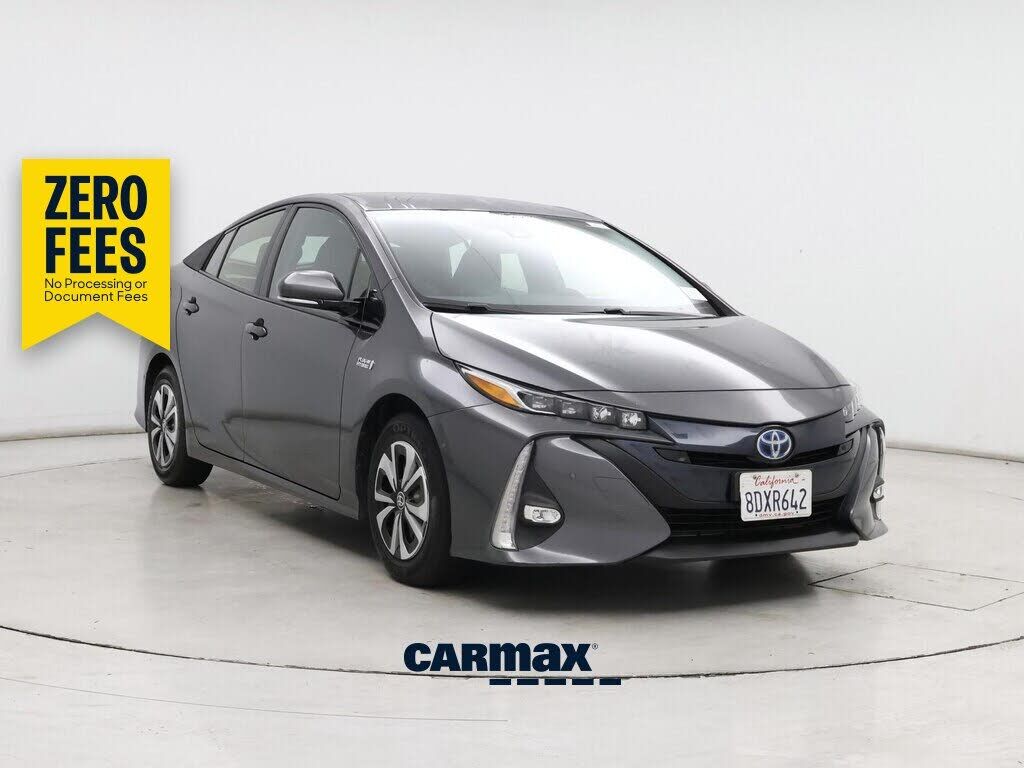 2018 TOYOTA Prius