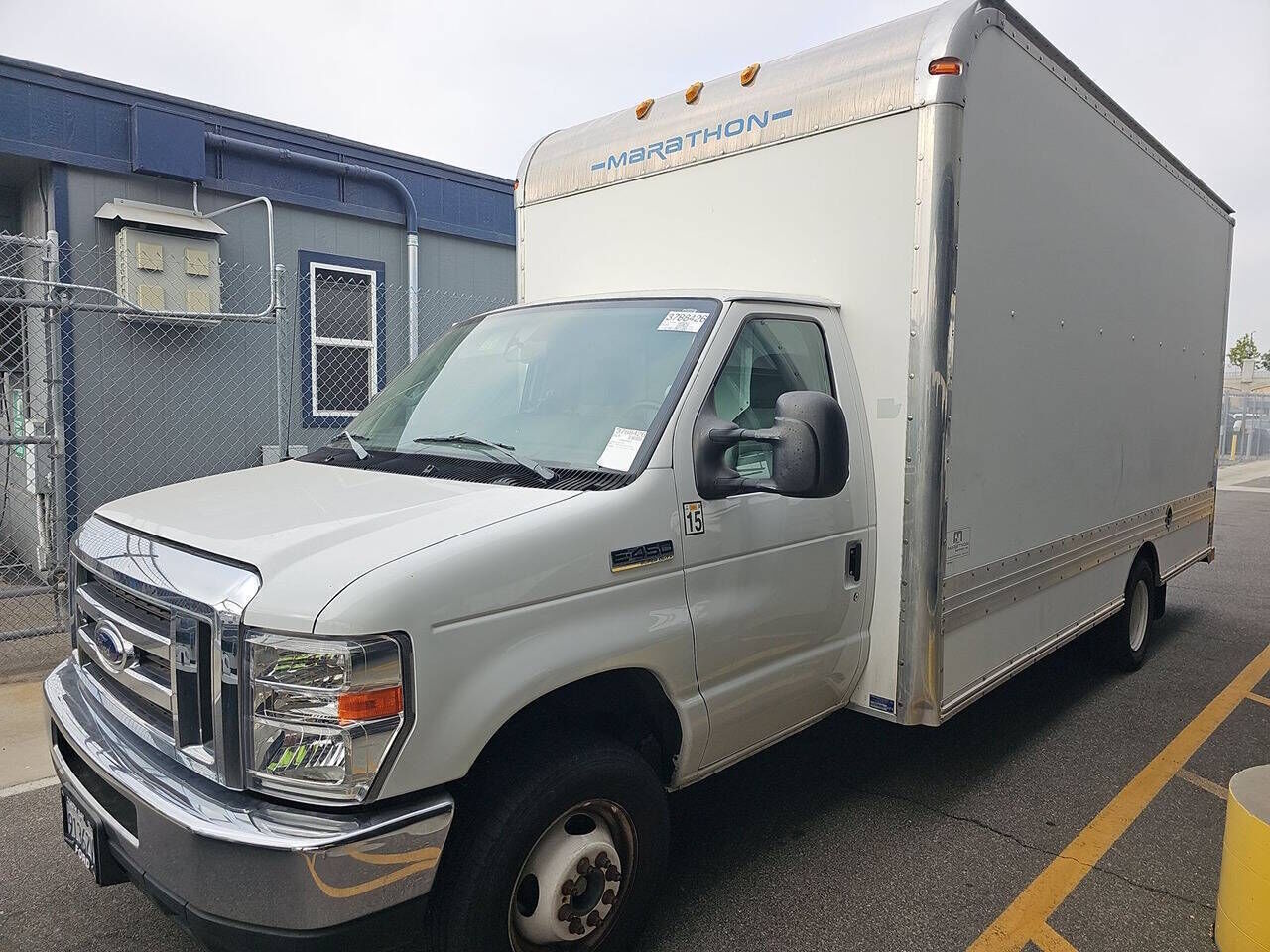 2019 FORD E-450
